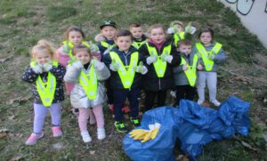 ko-luetzel_vielfältig_Kita Maria-Hilf Dreck-weg-Tag_2025_2