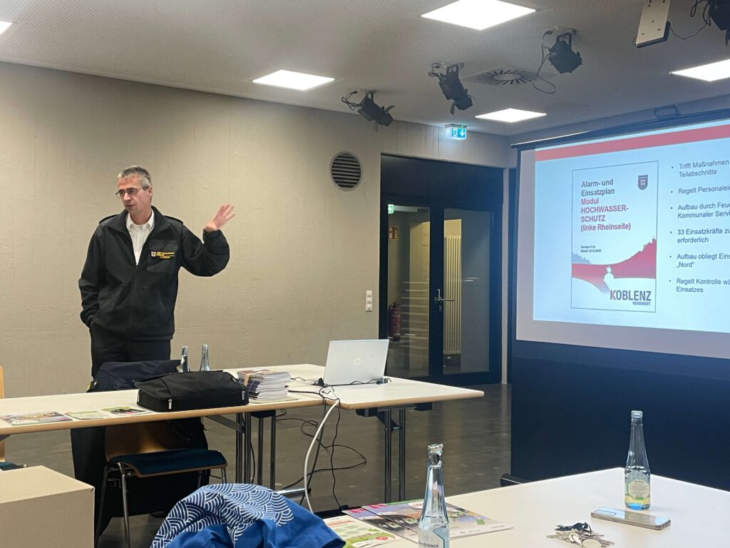 ko-luetzel_aktuelles_luetzel-im-gespraech-dez_1