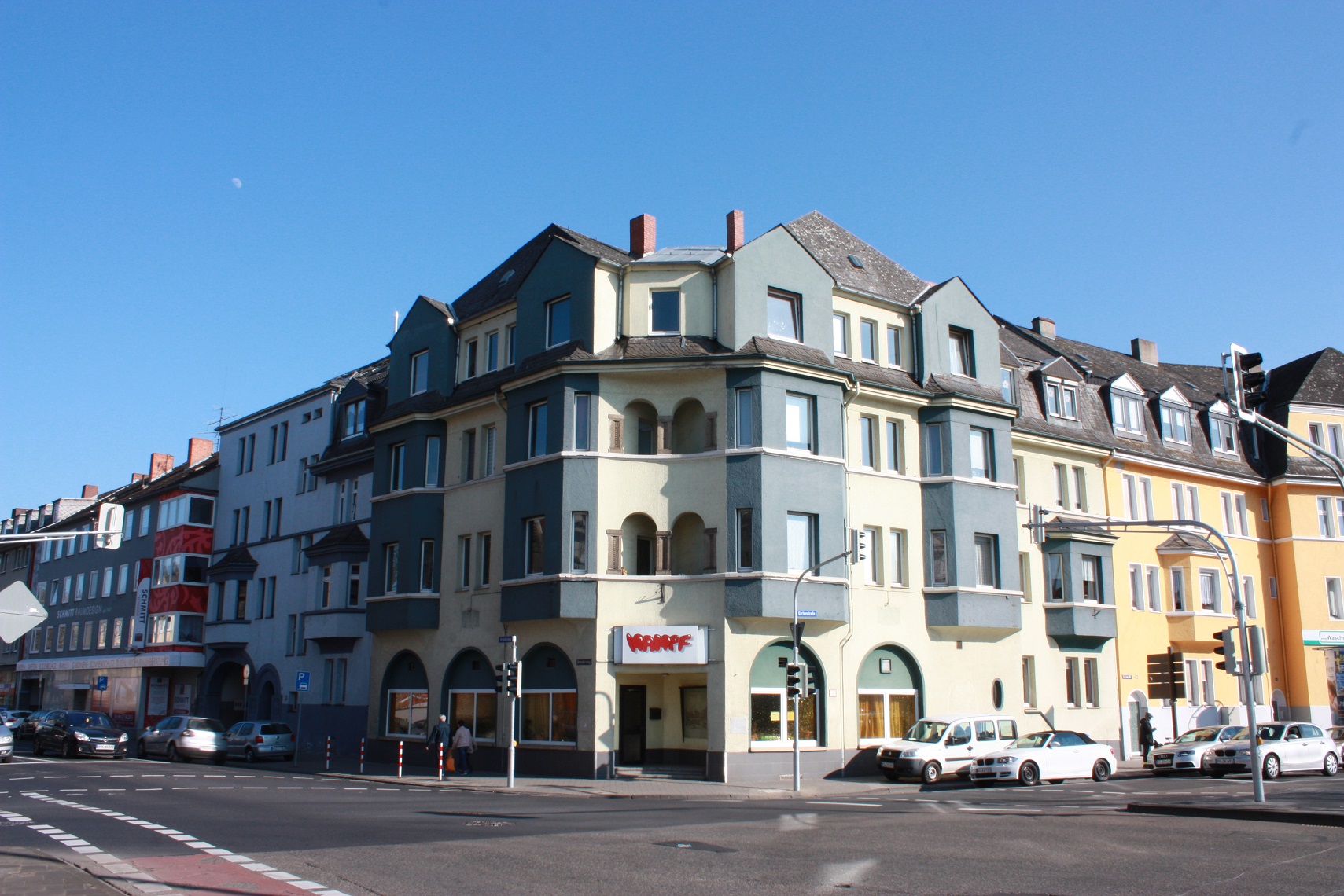 ko-luetzel_vielfaeltiges-mampf_1