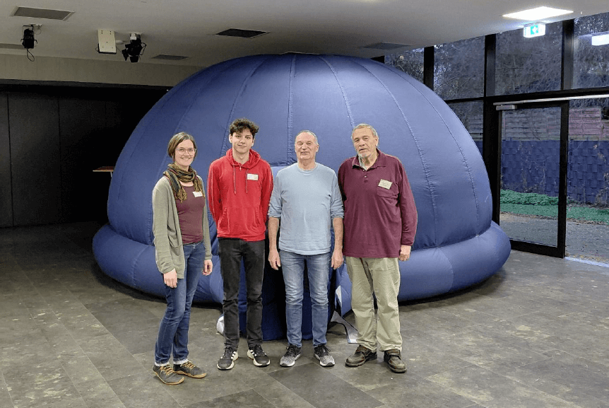 ko-luetzel_aktuelles_mobiles-planetarium_2