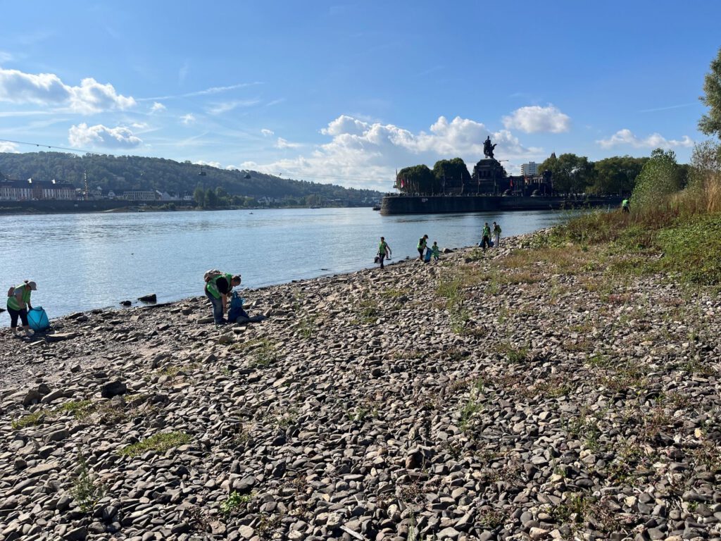 ko-luetzel_aktuelles_rhine-clean-up-2026_2